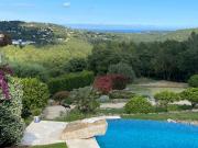Propriété fantastique avec vue sur la mer et la montagne