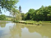 Propriété idyllique au bord du lac avec maison de...