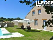 Propriété neuve et indépendante avec 3 gîtes, deux...