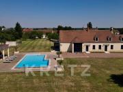 Propriété rénovée avec piscine sur plus de 10ha 300m²...