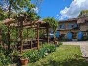 Propriété sur 2.5 Ha avec rivière 399m² La Bastide de Sérou