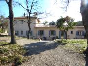 Propriété sur 2,7 hectares de terrain avec des oliviers,...