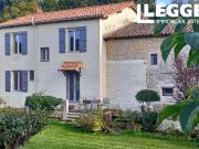 Propriété traditionnelle avec quatre chambres, un gîte...