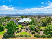 Proven Guest House B&B or Magnificent Country Estate