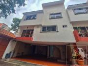 Providencia, Col. Del Valle Centro. 295m2, 4 Recámaras,...