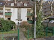 Provisionsfrei: 2 Zim Wohnung mit Balkon in FFM...