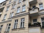 Provisionsfrei 3 Zimmer Altbauwohnung im Helmholtzkiez