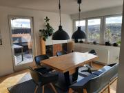 Provisionsfrei! 4 Zi Wo, 3 Balkone & EBK direkt in Weil...