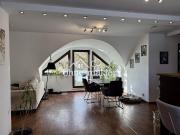 Provisionsfrei: Charmante DG Wohnung im Grünen