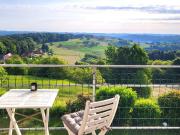 Provisionsfrei – Haus am Berg mit unverbaubarem Fernblick