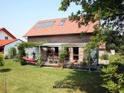 Provisionsfrei! Einfamilienhaus mit Einliegerwohnung und...