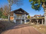 Provisionsfrei* Einfamilienhaus mit Pool und Potenzial