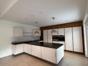 Provisionsfrei! Exklusive 4 Zimmer Wohnung in Toplage...