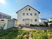 Provisionsfrei freistehendes Merhfamilienhaus