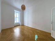 Provisionsfrei für den Mieter 1,5 Zimmer Altbauwohnung...