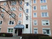 Provisionsfrei+ gepflegte 3 Zimmer Wohnung mit Balkon