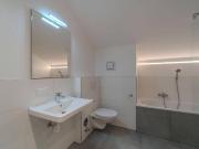 Provisionsfrei Helle 2 Zimmer Wohnung mit Balkon