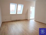 Provisionsfrei: Klimatisierte 35m² DG Wohnung + 9m²...