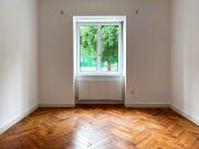PROVISIONSFREI: Licht­durch­flutete 3 Zi Altbau­­wohnung...