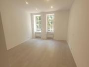 Provisionsfrei! Renovierte 1 Zimmer Altbauwohnung im 1....