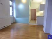 Provisionsfrei: Renovierter 81m² Altbau mit Einbauküche... Provisionsfrei: Renovierter 81m² Altbau mit Einbauküche...