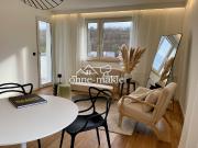 PROVISIONSFREI: Sanierter Wohntraum mit 9. OG Fernblick...