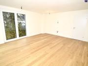 PROVISIONSFREI + Seltenheit!+ Eigengarten im 1.OG +...