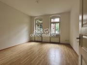 Provisionsfrei: Sofort einziehen – helle 2,5 Zimmer...