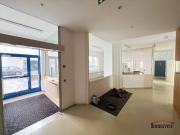 PROVISIONSFREI Straßenseitiges Büro beim...