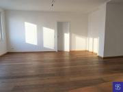 Provisionsfrei:Toprenovierter 76m² Neubau mit...