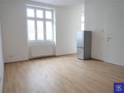 Provisionsfrei: Unbefristeter 52m² Altbau + 8m² Terrasse...