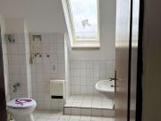 Provisionsfrei und günstige Miete helle Mietwohnung...