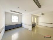 PROVISIONSFREI UNSANIERT: Büro mit Loggia beim...
