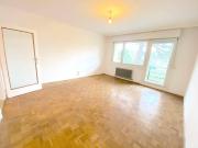 PROVISIONSFREI! UNSANIERTE 3 ZIMMER WOHNUNG MIT BALKON...