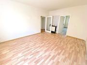 PROVISIONSFREI VOM EIGENTÜMER! UNSANIERTE 4 ZIMMER...