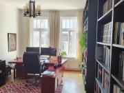 provisionsfreie große Altbauwohnung zentrumsnah