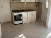 Próximo a Medicina.Un dormitorio,balcon al frente