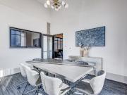 Proximo at Pena Station