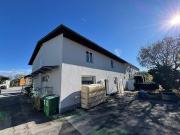 Puchstraße Garconniere mit Garten und PKW Abstellplatz