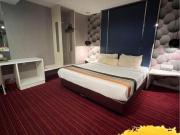 Pudu Hotel Room With Private Bathroom