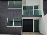 PUEBLA, VENTA CASA NUEVA CON EXCELENTES ACABADOS,...