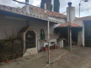 Pueblo cercano, patio 120 metros, 3 dormitorios, salón,...