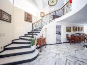 Puerta de Hierro – Residencia 4 recámaras con jardín en...