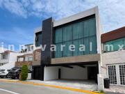 Puerta de Quiroga en Bosque Esmeralda