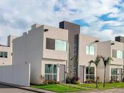 Puerta Paraíso casa en clouster en VENTA con alberca y...