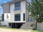 Puertas Las Lomas Casa en Venta de Lujo Zona Andares...