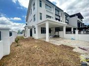 Pulai Mutiara 3 Storey Terrace Endlot House 4bed Johor Bahru