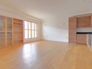 Pullman Haul, Brighton BN1, 2 bed flat to rent, £1,850...