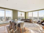 Pump House Crescent, Brentford TW8, 3 bed flat to rent,...