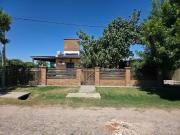 PUNTA CHACRA VENTA ! CASA 2 DORMITORIOS PISCINA QUINCHO...